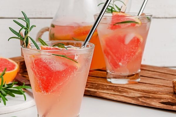pink grapefruit and rosemery gin mocktail