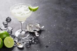 Classic Gin Martini Recipe - Mama Loves A Drink